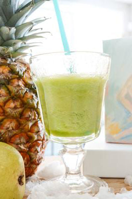 Pineapple Pear Green Smoothie